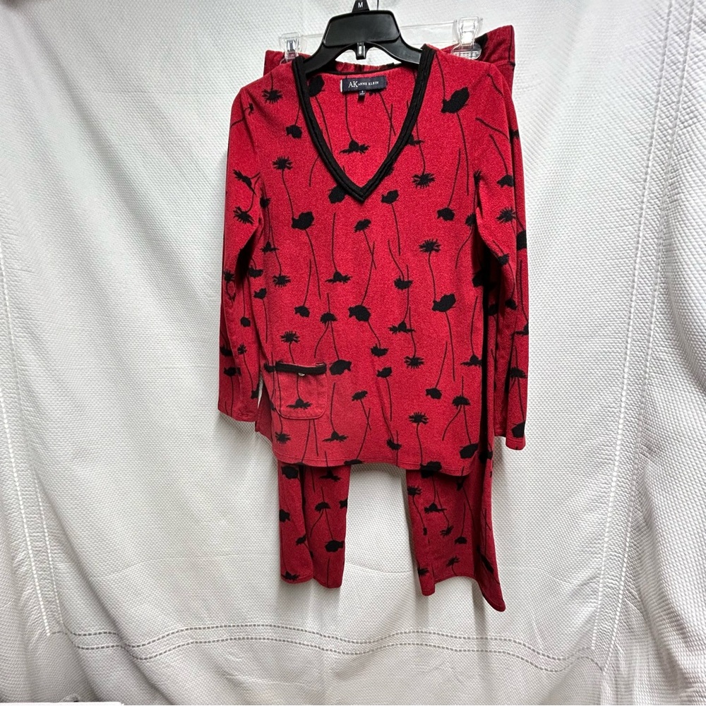 Anne Klein Red and Black Pajama Set Small